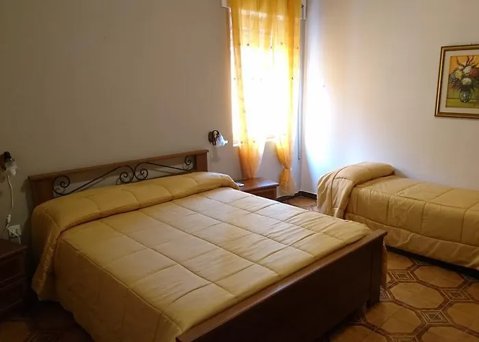 Via Dei Mille 9 3* Castelsardo