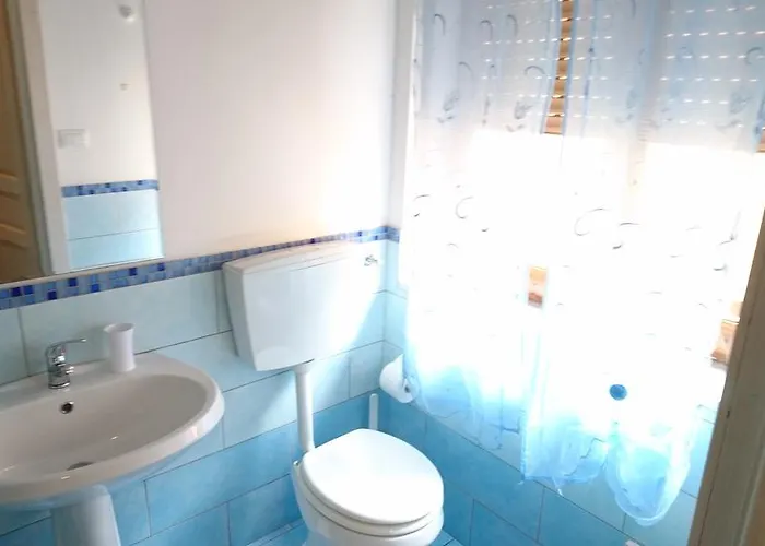 Via Dei Mille 9 Bed & Breakfast Castelsardo