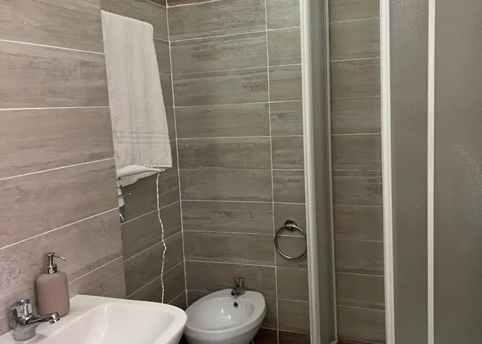 Via Dei Mille 9 Panzió 3*